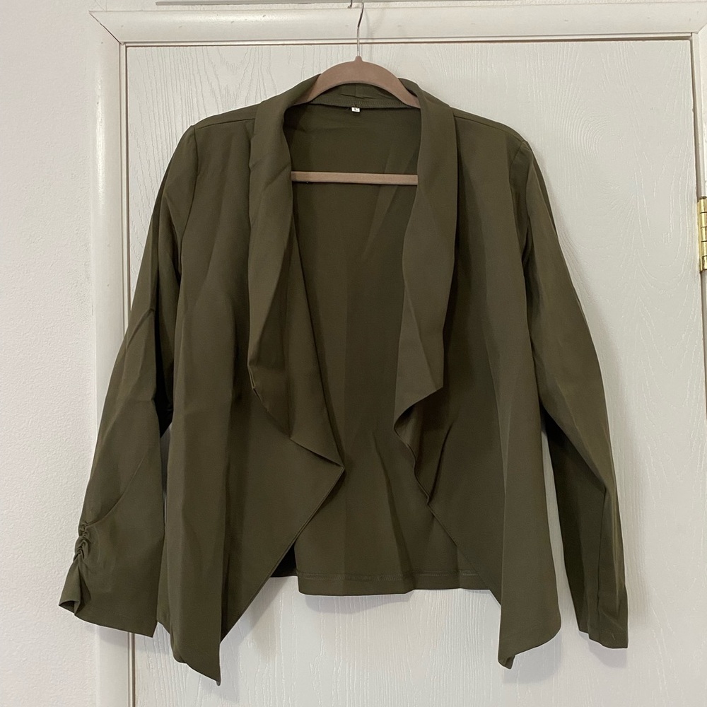 BRAND NEW OLIVE BLAZER CARDIGAN